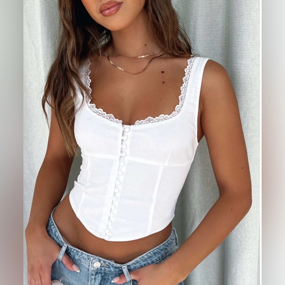 Commense Lace Trim Button Up Tank Top - Picture 8 of 8